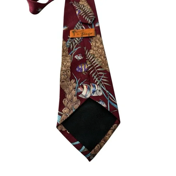 Vintage Tie Tropicals by Tango 100% Silk Fishing Ocean Tropical Beach Outdoor - Picture 8 of 8